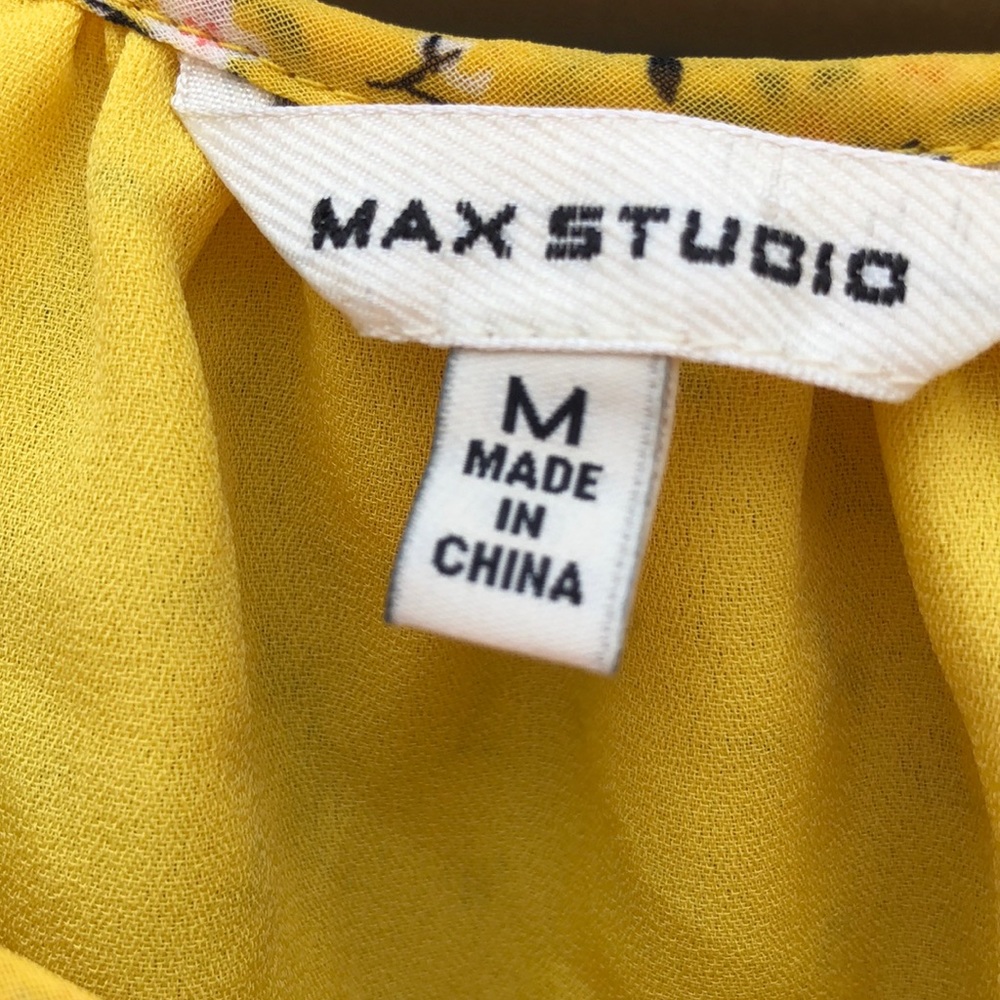 Blouse - Picture 2 of 3